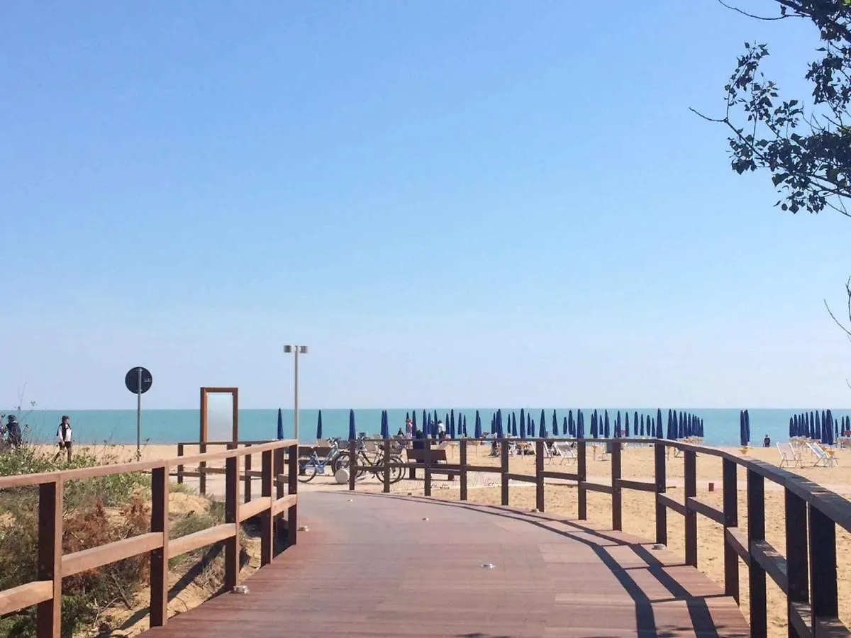 Apartment In Bibione 38308